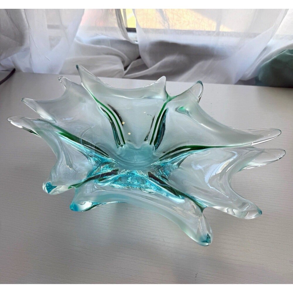 Vtg Mid century modern Art Glass Star Decorative Bowl Clear Blue Green Glossy J4